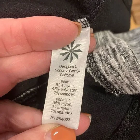 Athleta Color Block Cooldown Workout MIDI-Dress Black, Grey Women Size Small - Picture 8 of 11